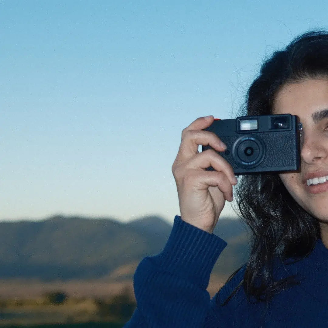 The Roameee - Screenless Film-Simulator Camera